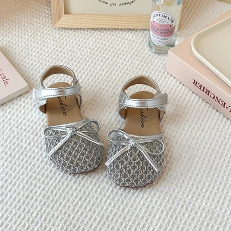 2025 Children Princess Sandals for Girls Summer New Fashion Korean Style Soft Bottom Anti-slippery Versatile Cut-outs Beach Shoe