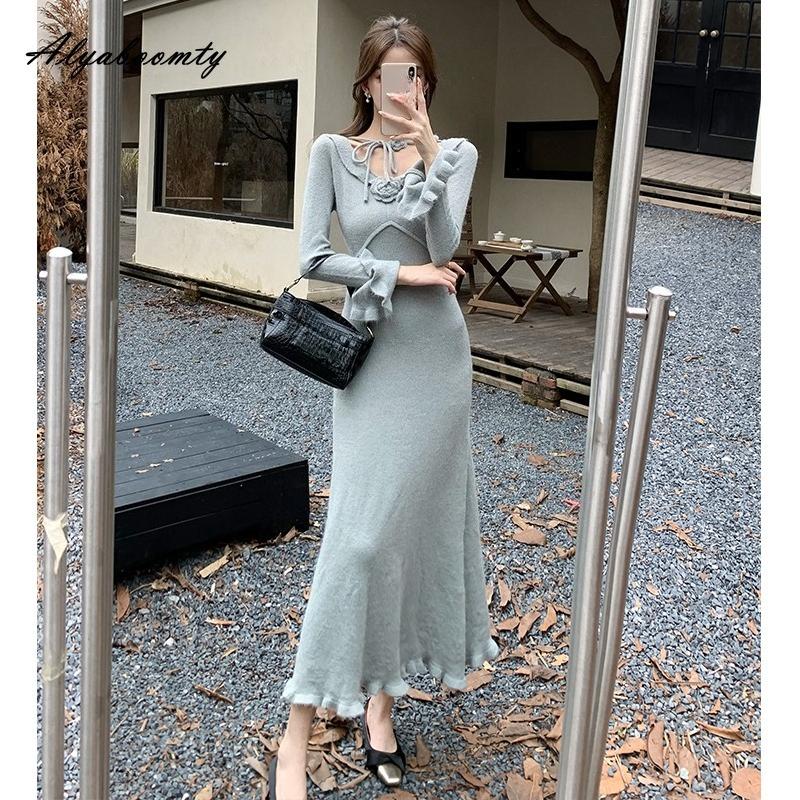 Elegant Fashion Autumn Winter Women Floral Sweater Dress Red Beige Grey Brown Knitting Ruffles Dress Flare Sleeve Feminine Warm Dress