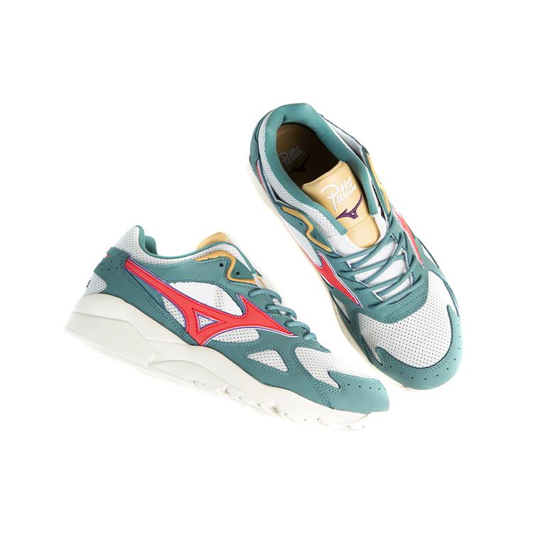 Patta x Mizuno Sky Medal