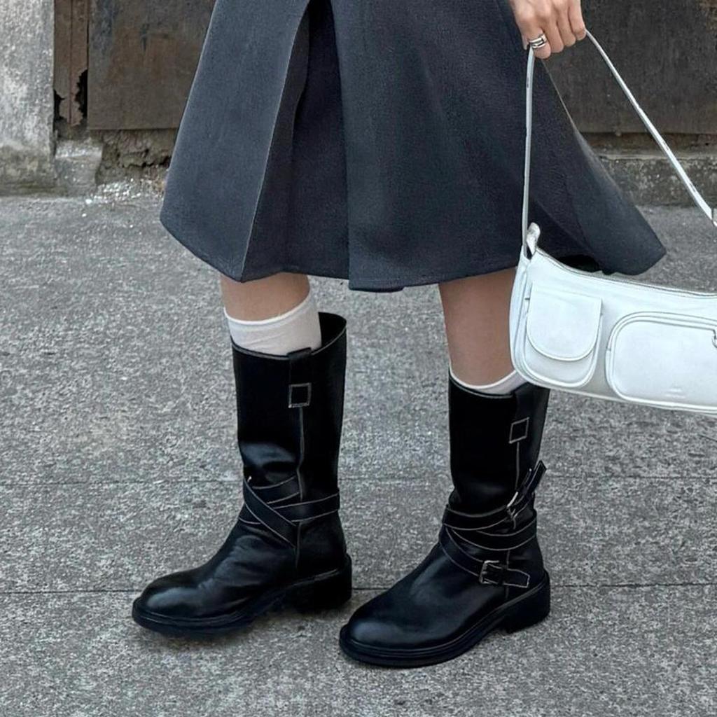 Soft leather retro belt buckle thick heel medium tube short boots women's 2025 autumn new pleated low heel western knight boots