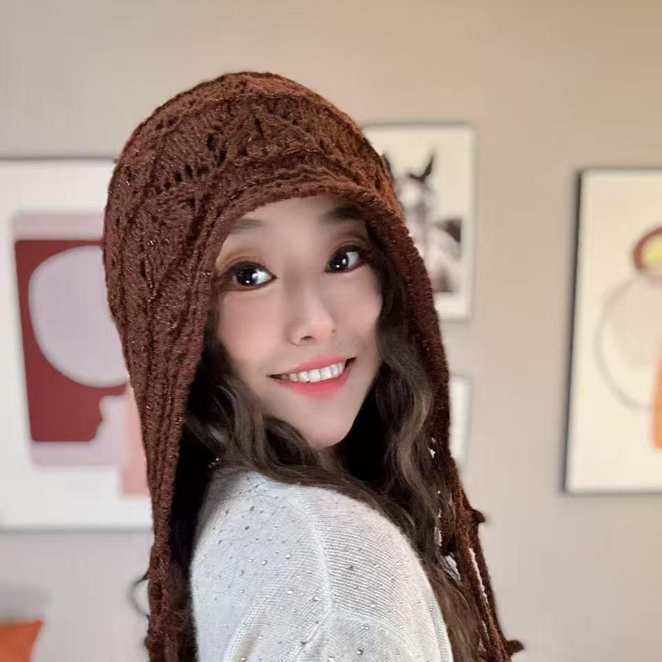 

Korean Style Women s Knitted Hat with Maple Leaf Design - Autumn/Winter Ear Protection Beanie with Tassel Braid