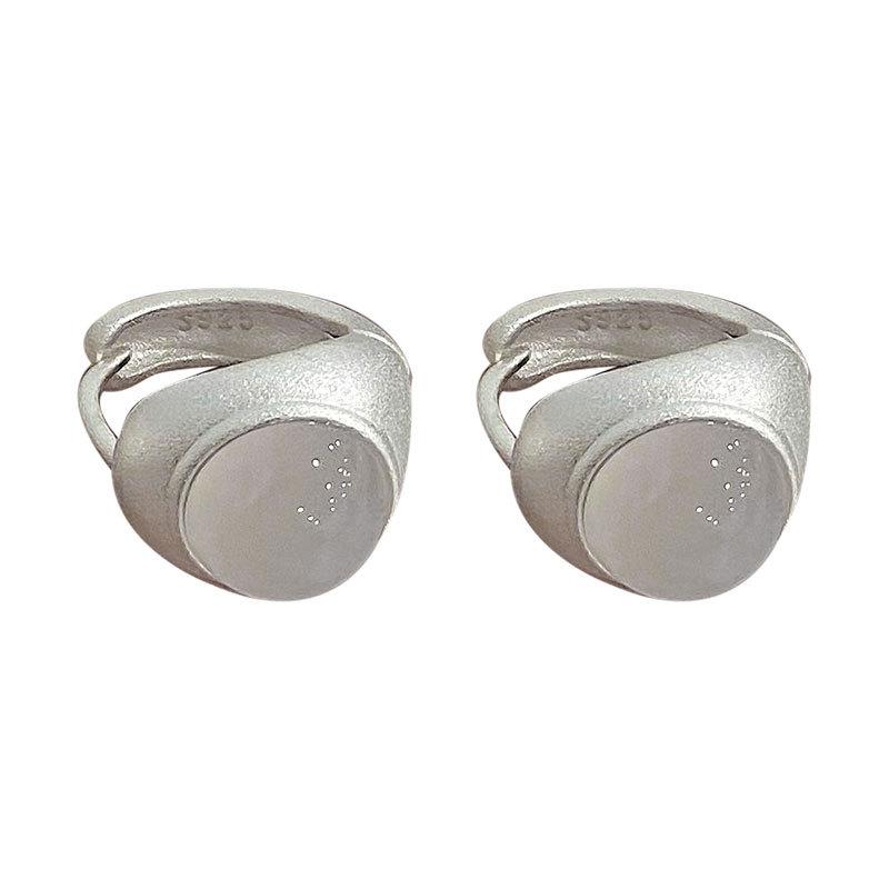 Cataramă din calcedonie albă mată Cercei mate de ultimă generație Cercei cu design de nișă în stil rece