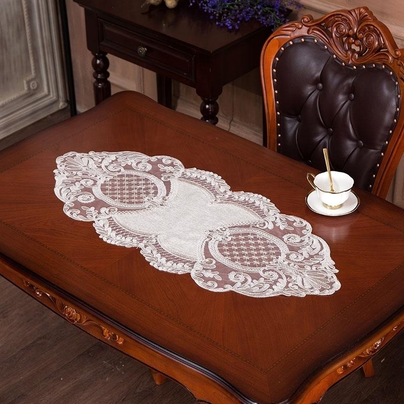 European Luxury Hemp Gray Cotton Fabric Embroidered Tablecloth Hotel Home Decoration Covered Christmas Wedding Tapete Table Flag