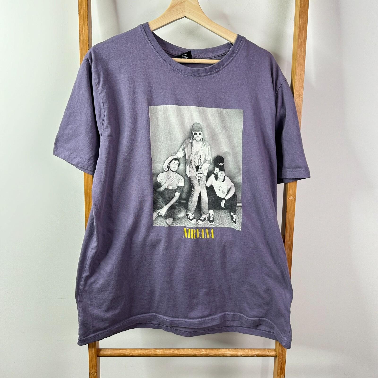 Nirvana Shirt Mens Extra Large Purple Photo Graphic Band Grunge Short Sleeve M