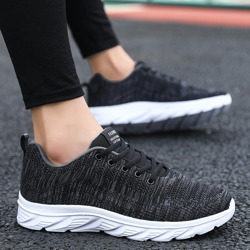 Cold Sticky Sneakers Men's Shoes Spring New Mesh Breathable Lightweight Casual Travel Shoes Black Running Shoes
