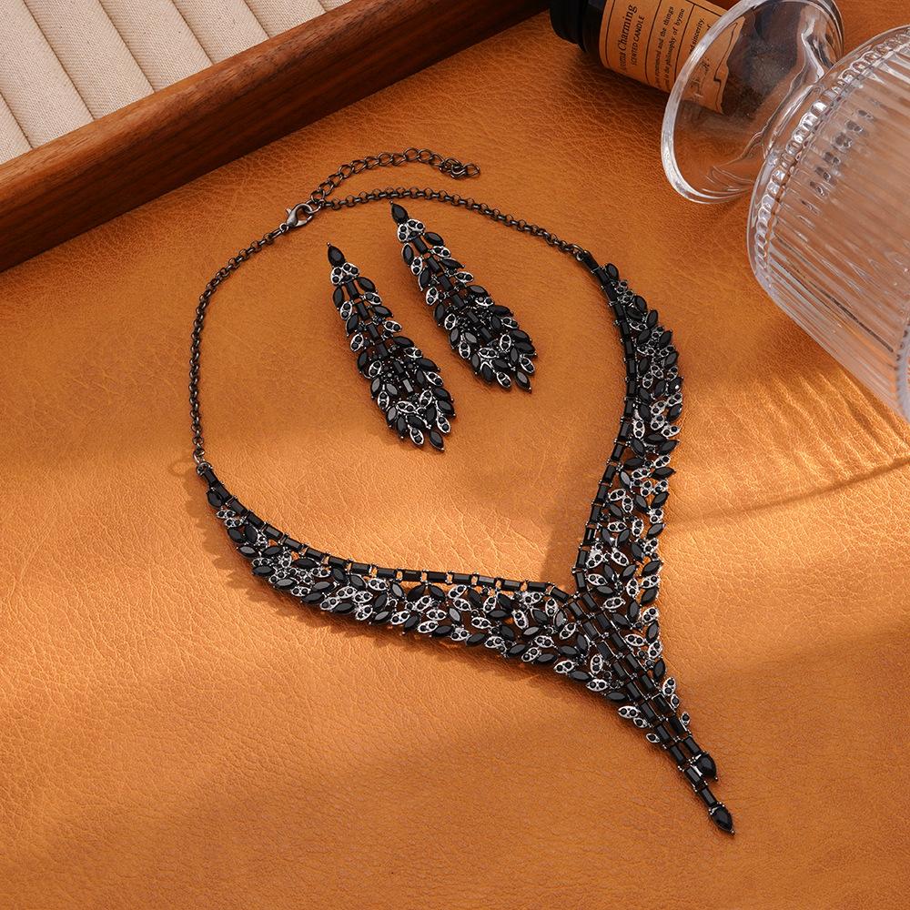 High Wedding Jewelry Full Diamond Bridal Dress Noble Necklace Earrings Jewelry Set