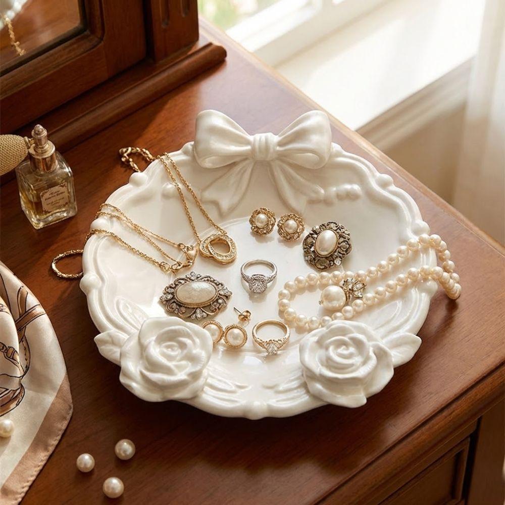 Plastic Bow-Shaped Jewelry Dish Wavy Edge Smooth Surface Jewelry Storage Tray Simple Decorative Jewelry Holder Bathroom Decor