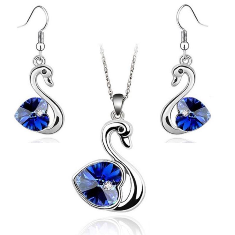 Cigno di cristallo Ciondolo charm amante moda Set di gioielli regalo di compleanno presente Collana Orecchino charm di qualità ragazza appuntamento