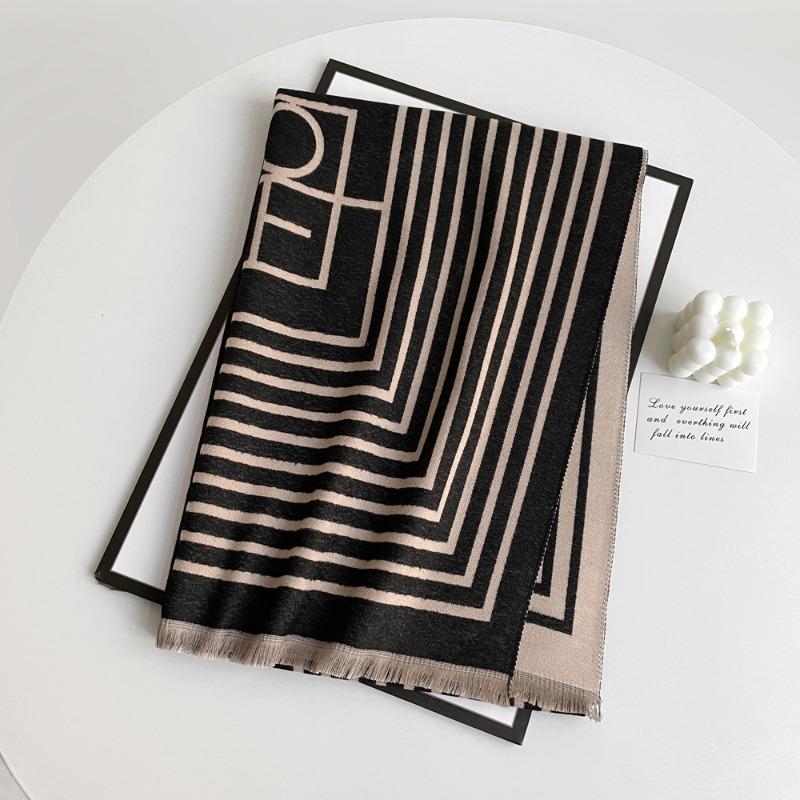 Scarf Women's Winter Imitation Cashmere Scarf High-end Sense Versatile Retro Long Shawl Warm Dual-purpose Scarf