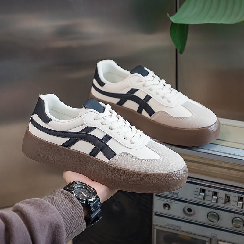 Retro Casual Couple Board Shoes Women's New Platform Student Shoes Versatile Fashion White Shoes 8861