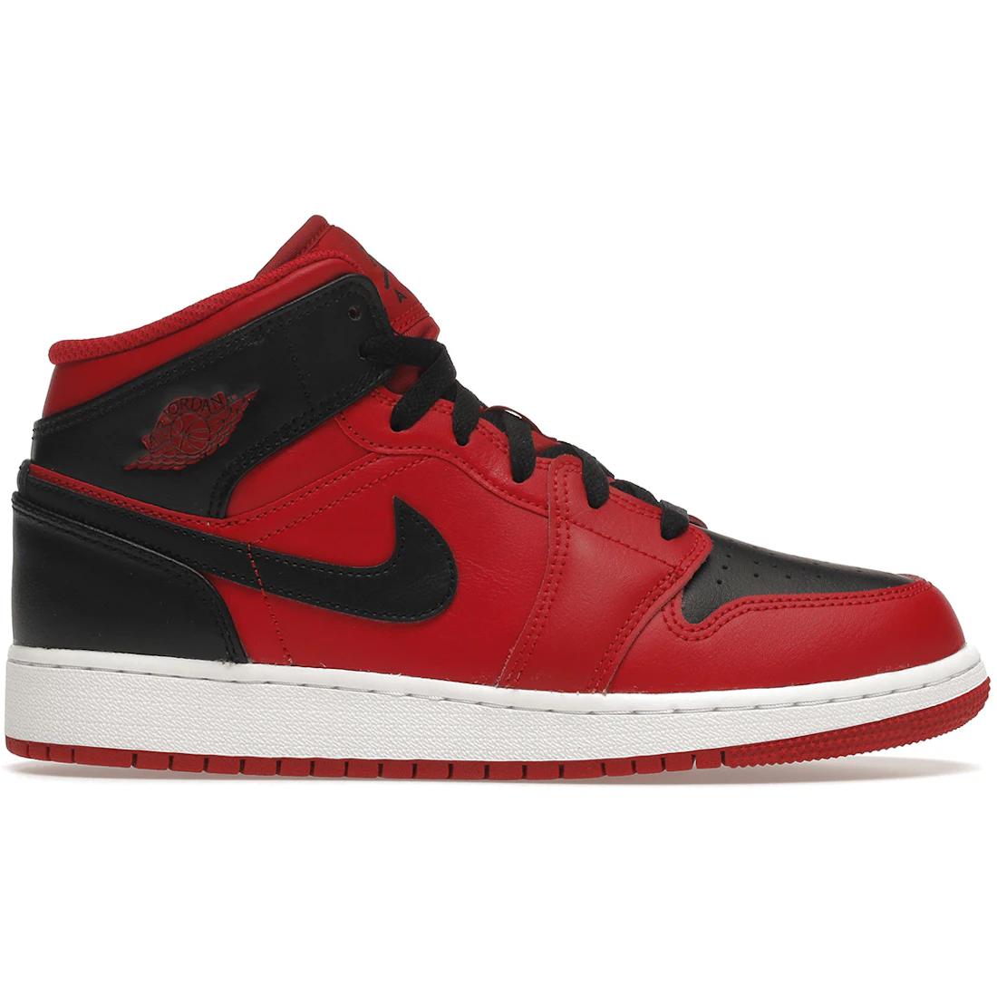 

Sneaker Jordan 1 Mid Reverse Bred (2021) (GS)(554725-660) 35.5