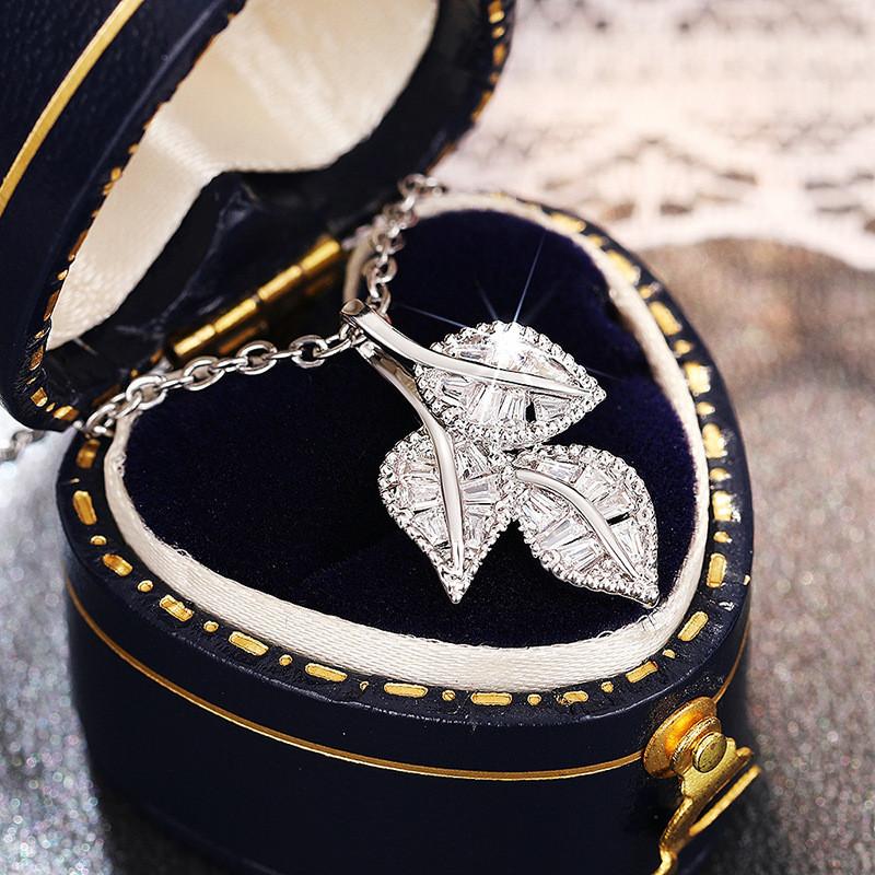 925 Sterling Silver Leaves Pendant Necklace for Women Sparkling Bridal Wedding Necklace Crystal Cubic Zirconia Trendy JewelryGood Product