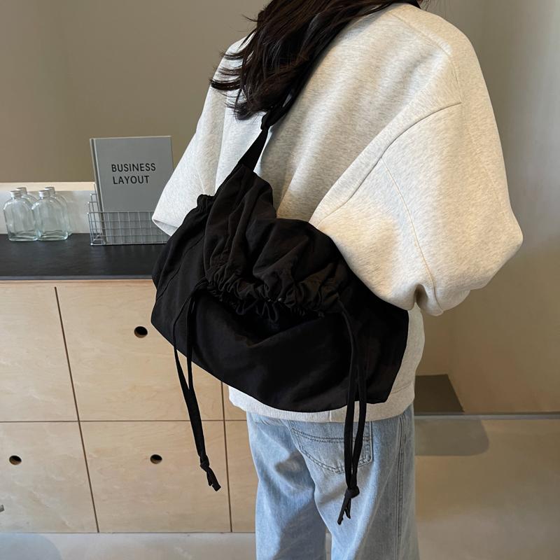 Couple Style with Cord Opening High Capacity Foldable Crossbody Bags Leisure Time Nylon Solid Color Durable Resistant Shoulder Bags