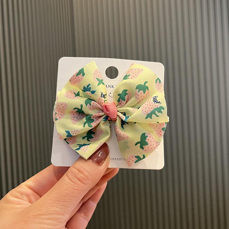 

Spring/Summer Kids Strawberry Bow Hair Clips - Fashionable Handmade Princess Hair Accessories