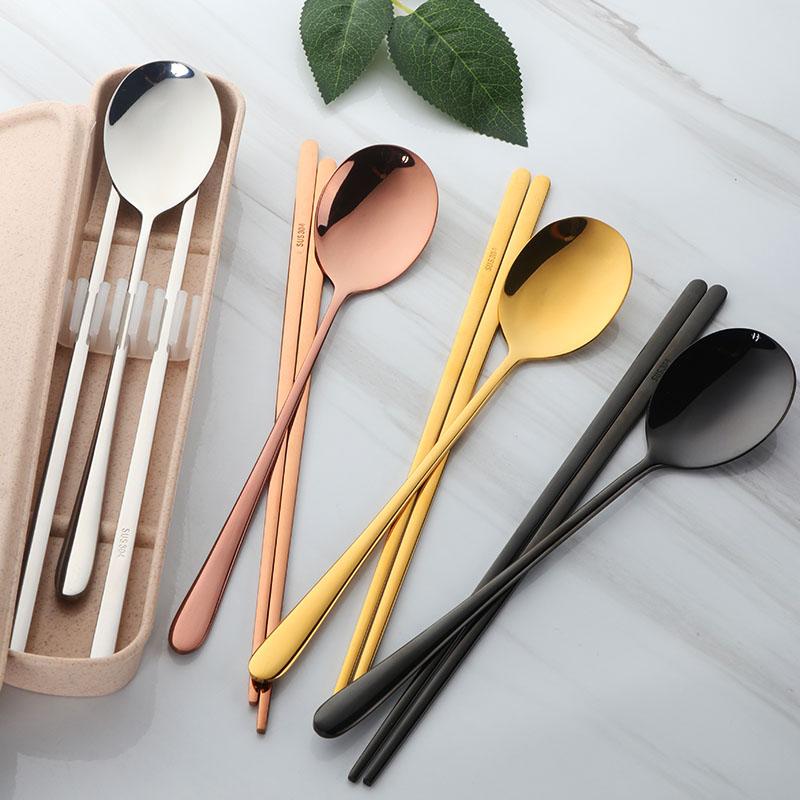 18/8 Korean Stainless Steel Food Chopsticks Spoon Set Long Handle Flat Non-Slip Chopsticks Dessert Spoon Dinnerware Set With Box
