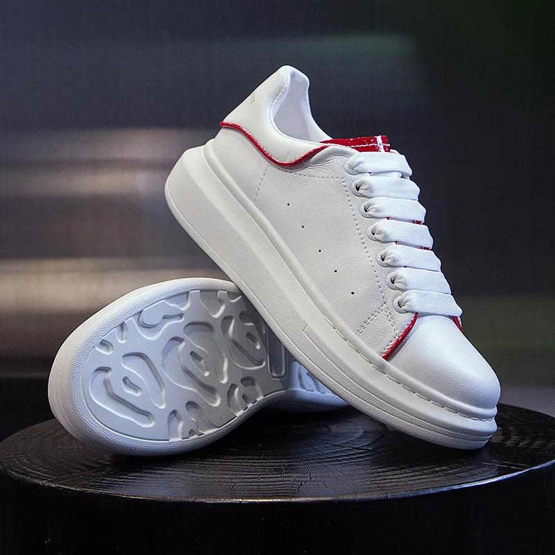 Women's Shoes 2025 Winter Velvet Leather Casual Flat White Shoes Large Size 41-43 Women's Single Shoes Tide