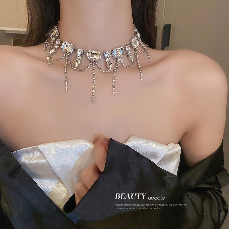 Exaggerated diamond-set fringed necklace temperament collarbone chain ins elegant and cold style necklace women