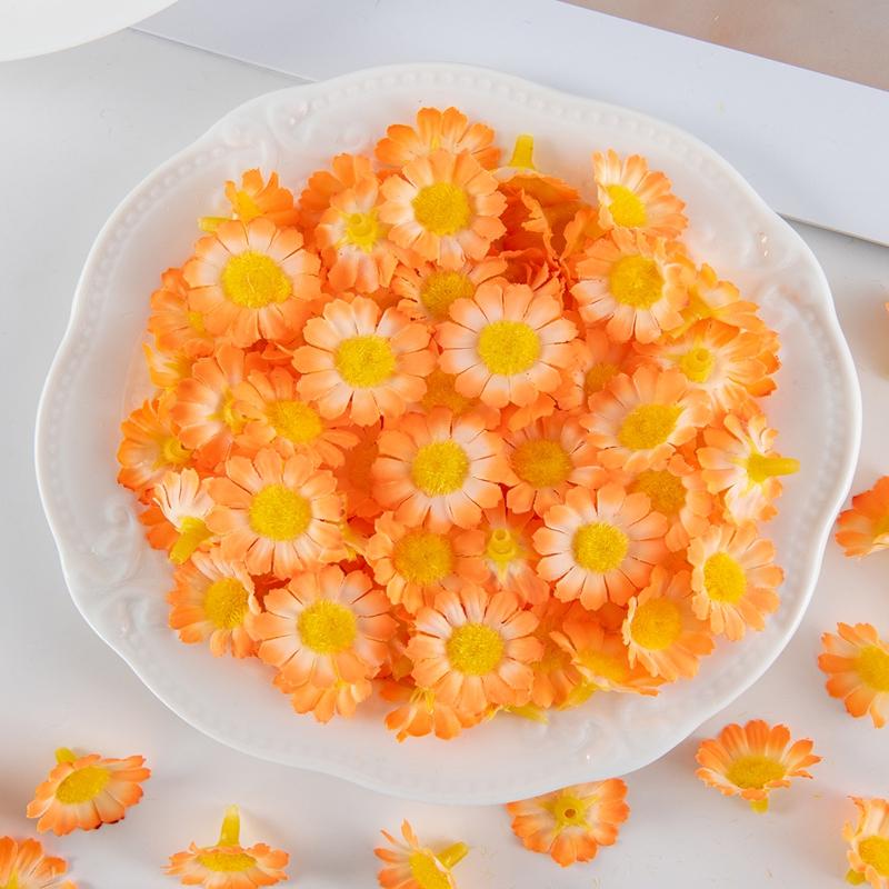 50/100pcs Artificial Flowers Sunflower Silk Daisy Head Festival Home Yard Wedding Decor DIY Scrapbook Fake Plant Festival Wreath