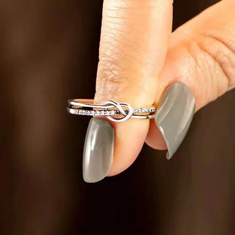 Huitan Chic Knot Design Finger Rings for Women Simple Stylish Daily Wear Female Rings Fashion Versatile Silver Color