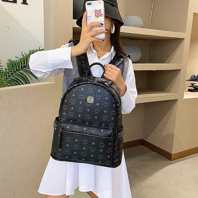 Aesthetic Backpack Kawaii In Sage Green – Kariert, Mit Plüschanhänger, Großes Fassungsvermögen (ca. 43x29x12 Cm)