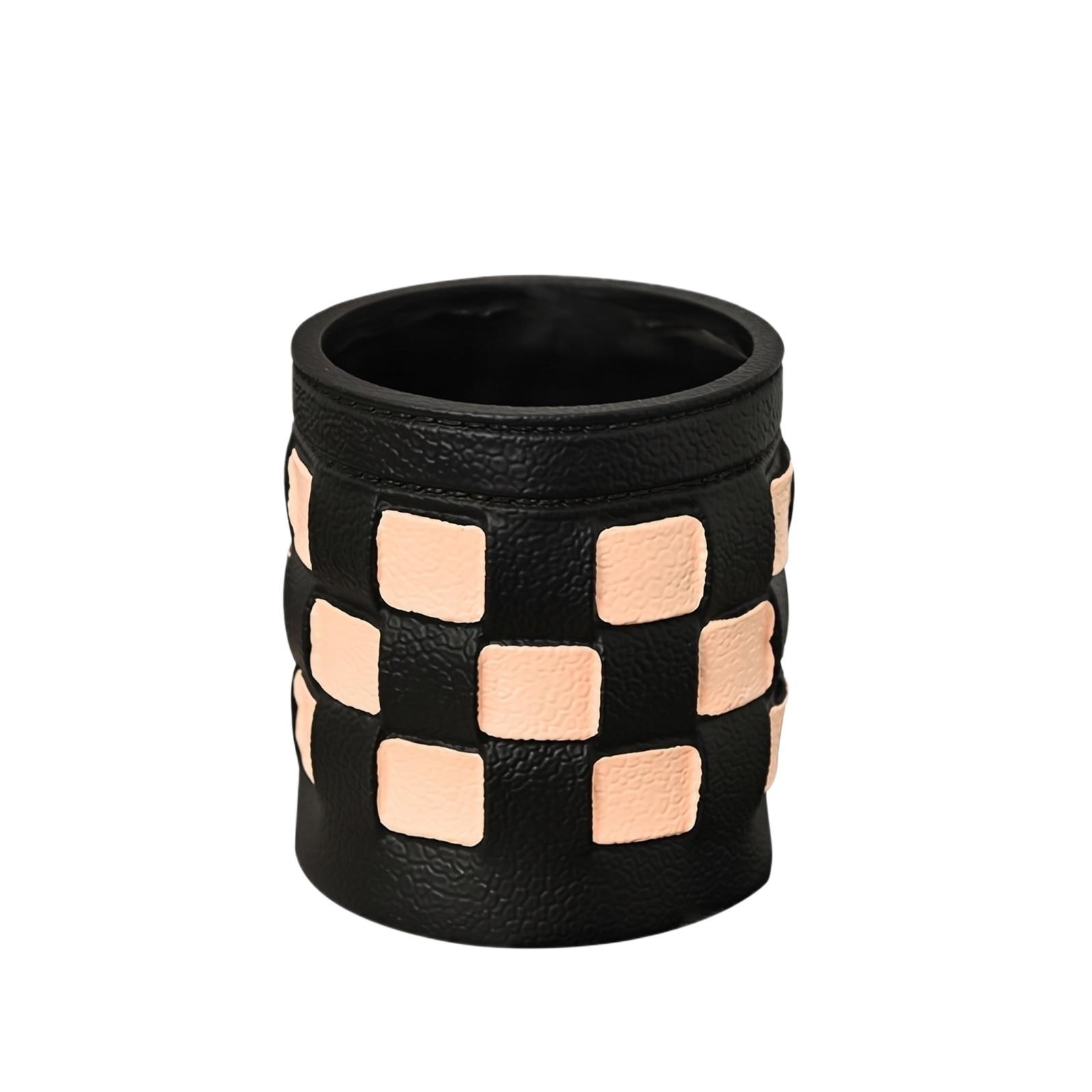 

Creative Faux Leather Desk Organizer Pen Holder with Checkered Pattern for Home Office Desktop Decoration and Storage Accessories one size чёрный