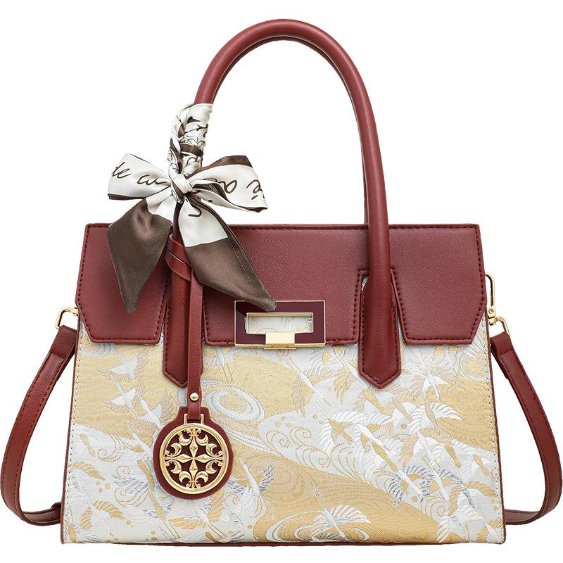 Mother's Day Send Mom Middle-aged Women's Bag Shoulder Bag Bag Fashion Atmospheric Crossbody Handbag Premium
