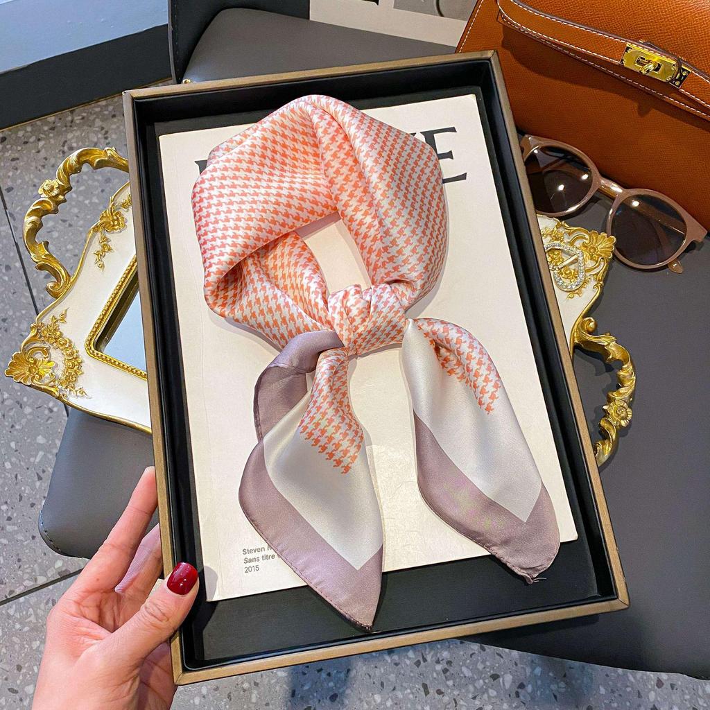 Women's French Retro Cashew Silk Scarf - Versatile Square Scarf & Ribbon Headscarf