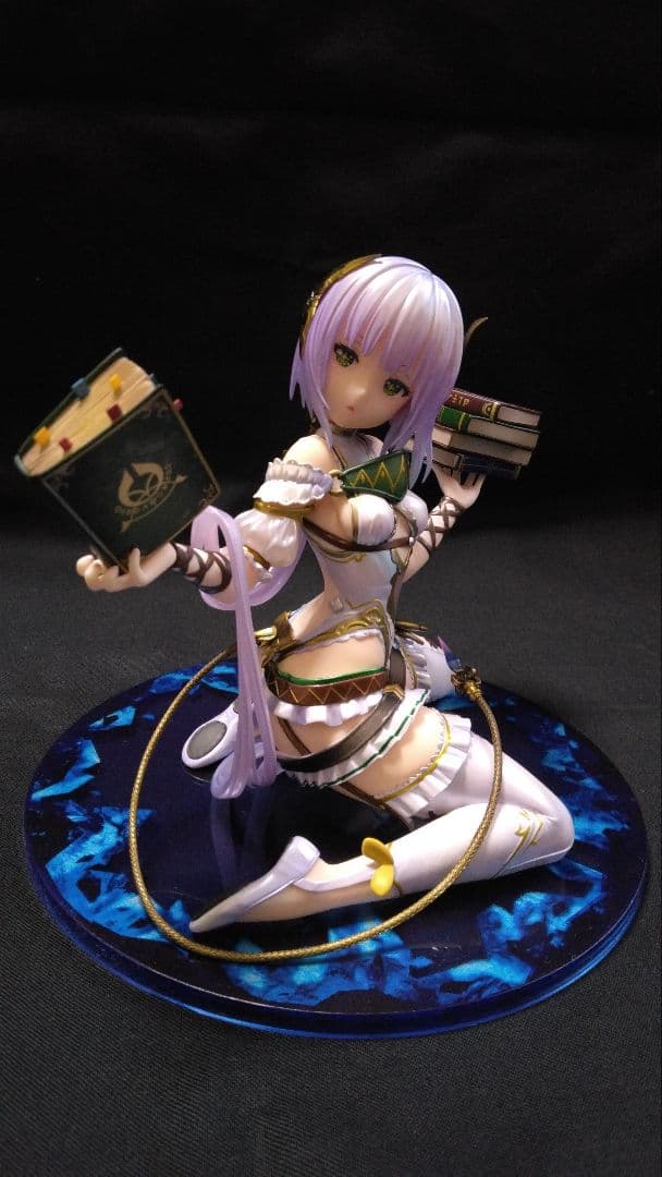 

[Б/У] Фигурка Плахта