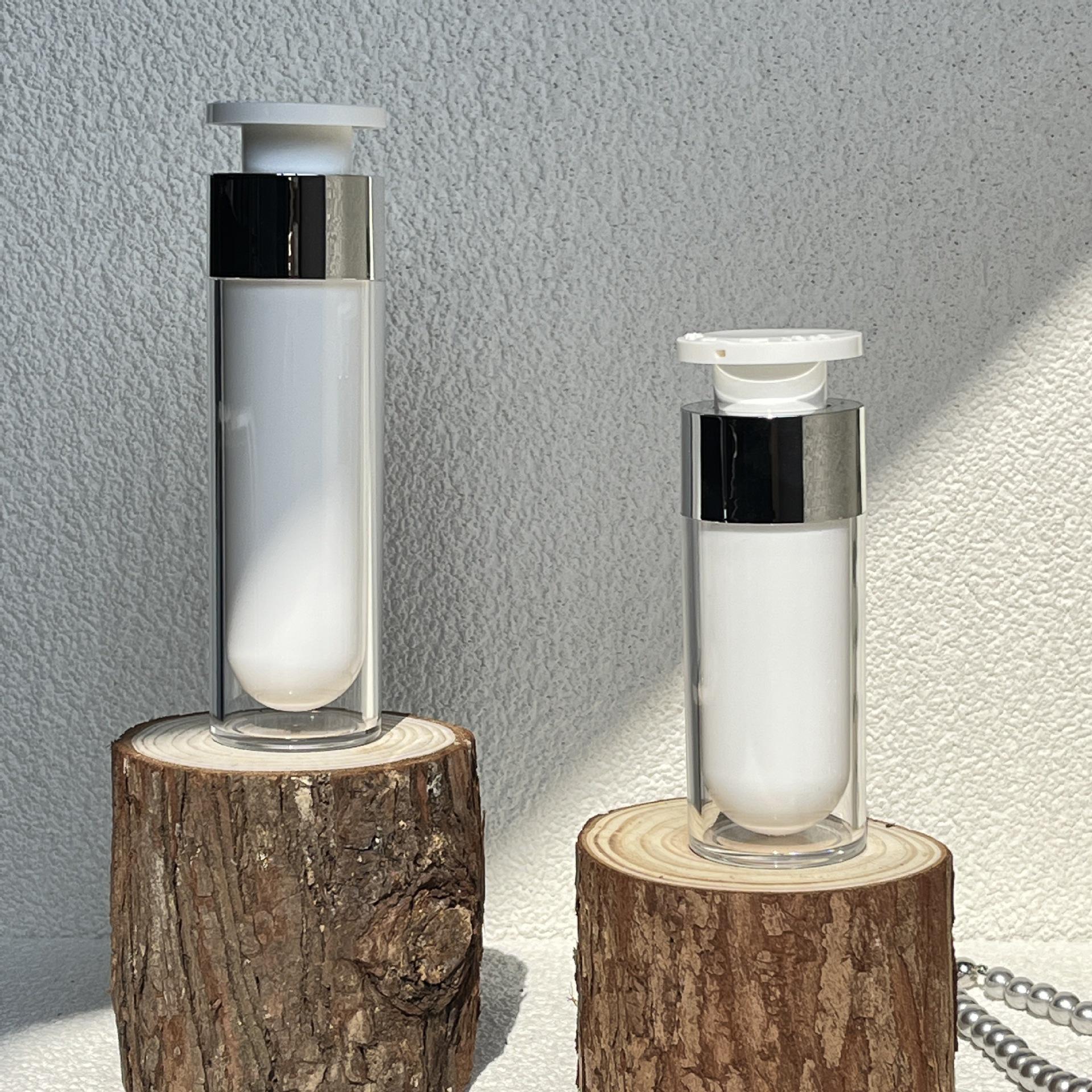 

Heart-shaped Lock Head Vacuum Bottle for Water, Lotion, and Eye Cream - Available in 15ml, 30ml, and 50ml Sizes 15ml; Heart-shaped Lock Vacuum Bottle; Acrylic