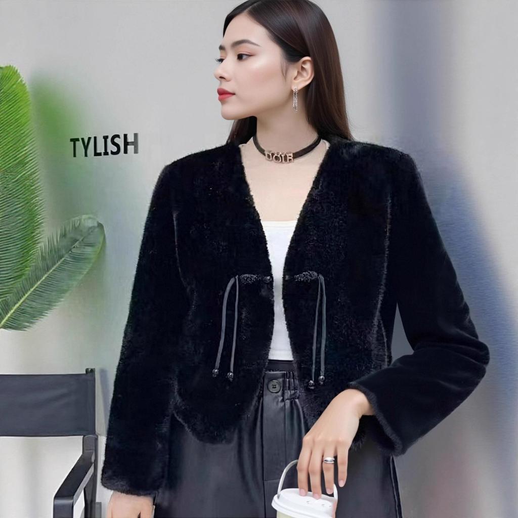 Autumn and winter short coat fur integrated Internet celebrity trend simple fashion imitation mink hair winter thickened top