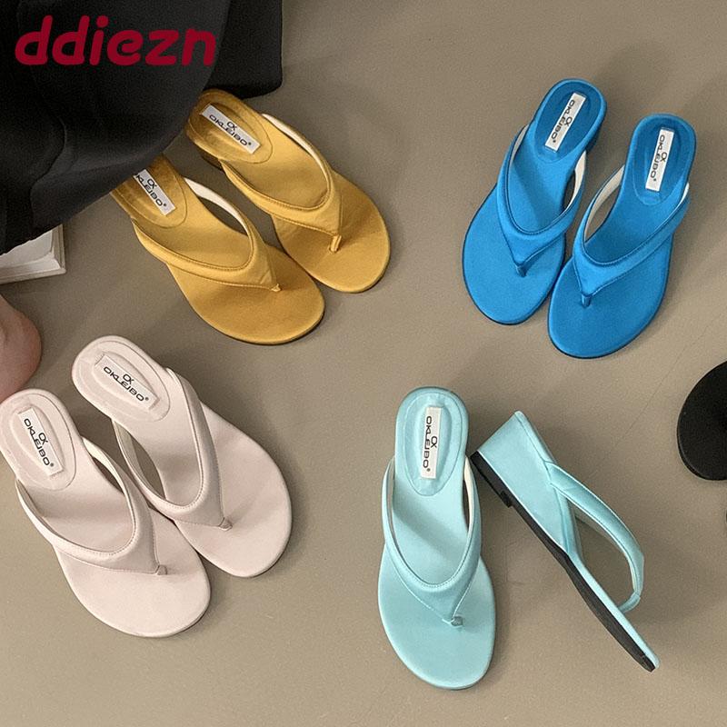 Fashion Fashion Round Toe Women Wedges Slippers Shoes Summer Beach Flip flops Female Heeled Slippers Sandals Slides Shoes For Ladies