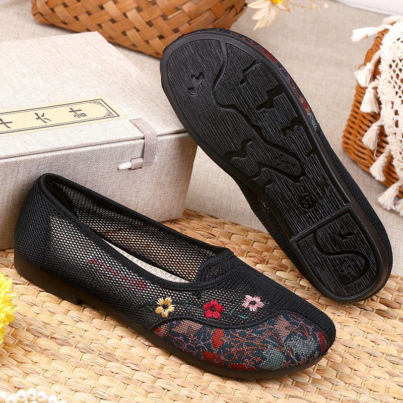 Cloth Shoes Women's Summer Mesh Embroidered Breathable Sandals Soft Soled Non Slip Shoes