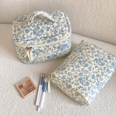 Crabapple Flower Cosmetics Lipstick Storage Bag Women's Makeup Bag  Travel Toiletry Washing Commuting Storage Large Case