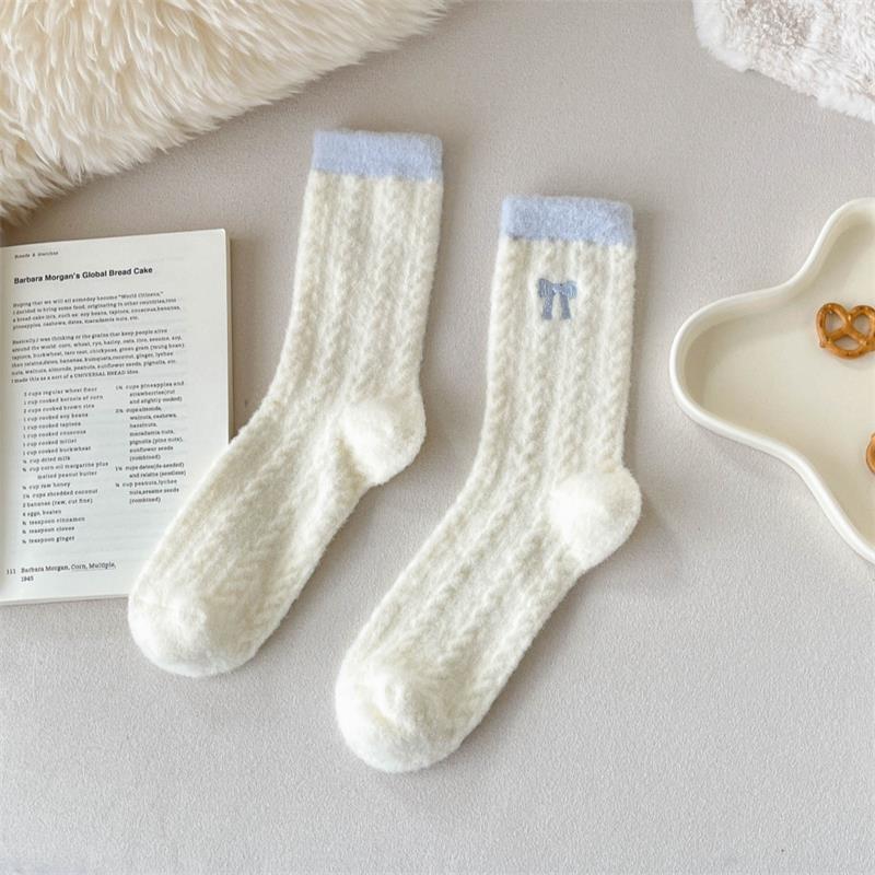 

1/5 Pairs Sweet Bow Socks Autumn Winter Thickened Warm Socks Women S Mid-Calf Versatile Simple Socks Girls Home Sleep Sock Gift синій
