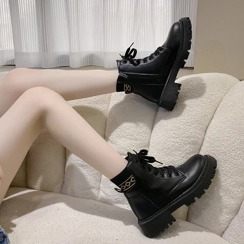 Fashion women's new ankle boots Winter casual thick heel women beige Chelsea boots Punk Goth shoes leather combat boots