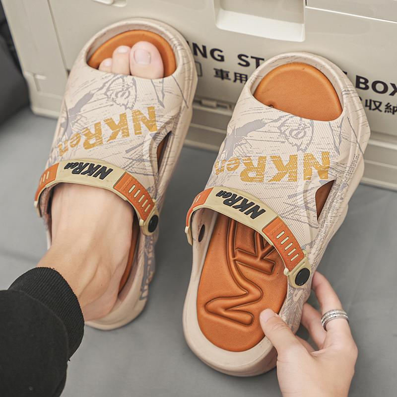 Fashion Smile Pop Fashion Men Clogs Slippers Brand Summer Clogs Slippers Outdoor Antiskid Beach Slippers Soft Home Breathable