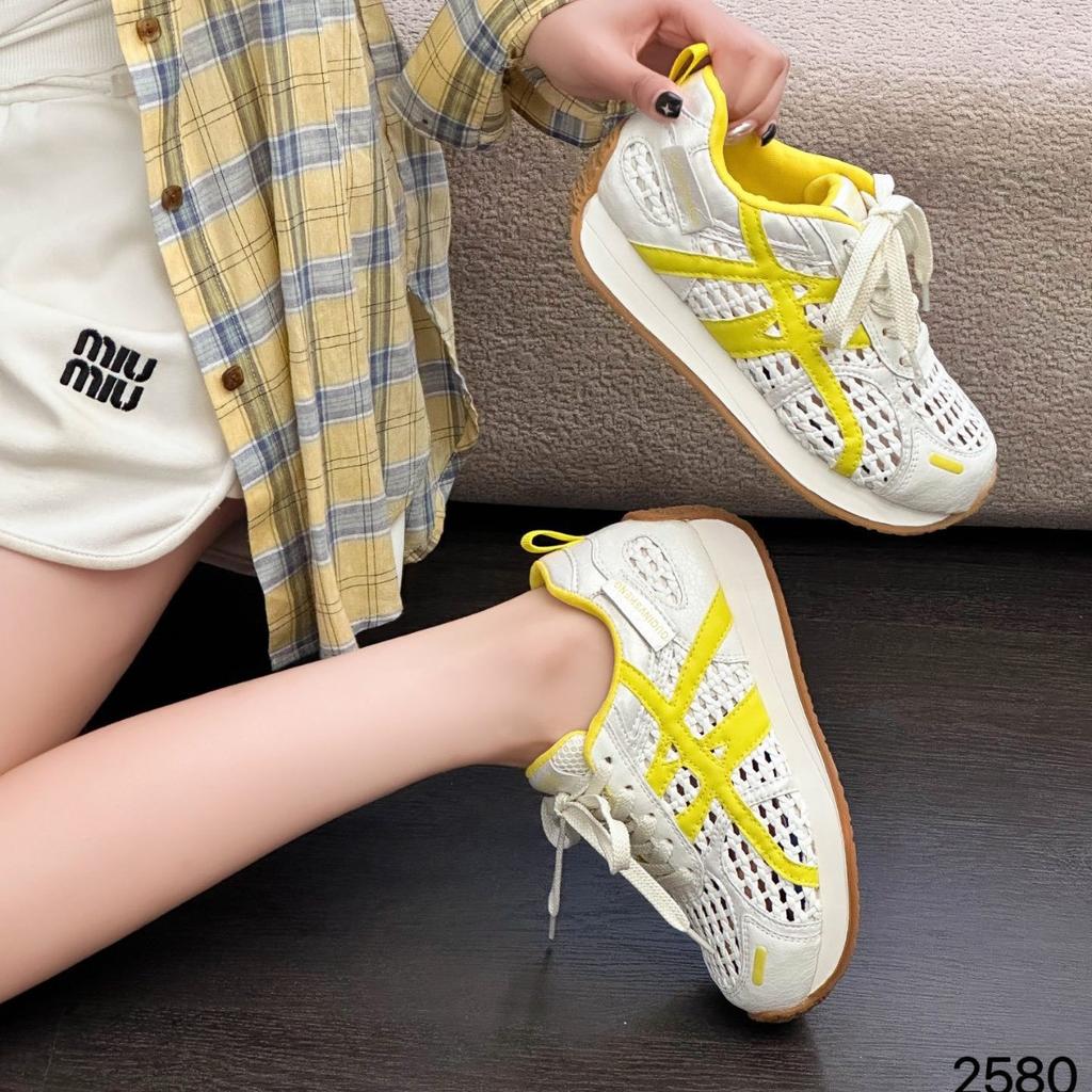 Summer mesh breathable little white shoes women's thin 2025 new popular woven foot small Forrest Gump sports moral training shoes