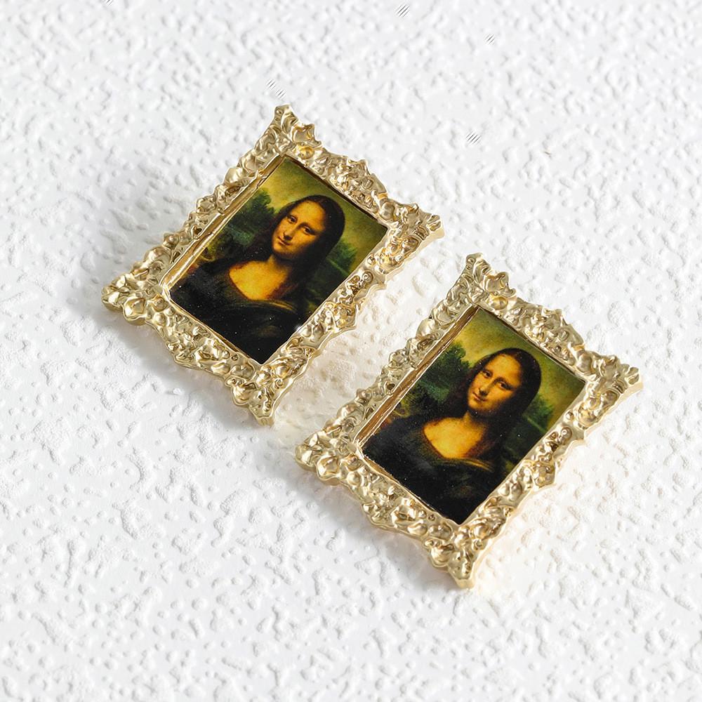 Artistic Portrait Mona Lisa Earrings Geometric Design For Women Fashionable