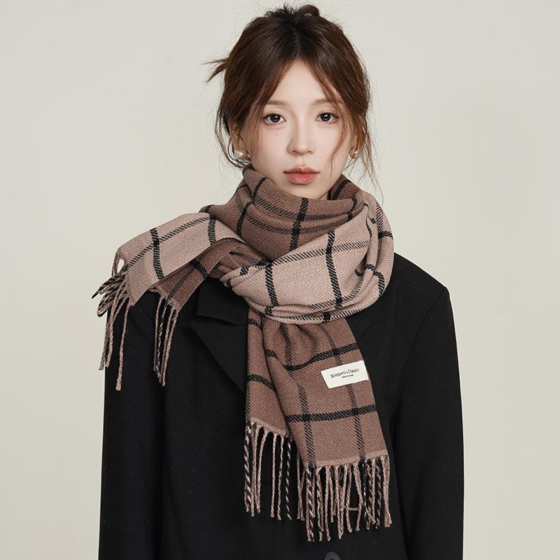 2025 new line scarf women's winter neck protection scarf student high-end warm shawl