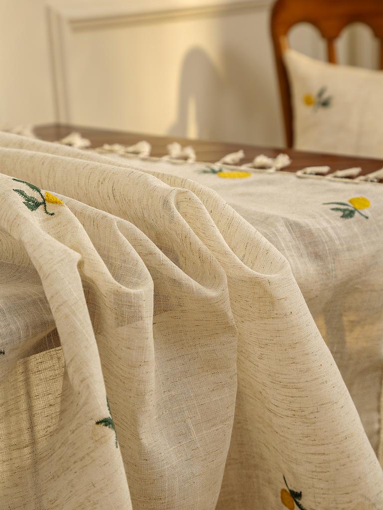 Table Cloth Embroidery Floral Pattern Wrinkle Free Heavy Weight Cotton Linen Farmhouse Tablecloth Decorative Fabric Tassel Table