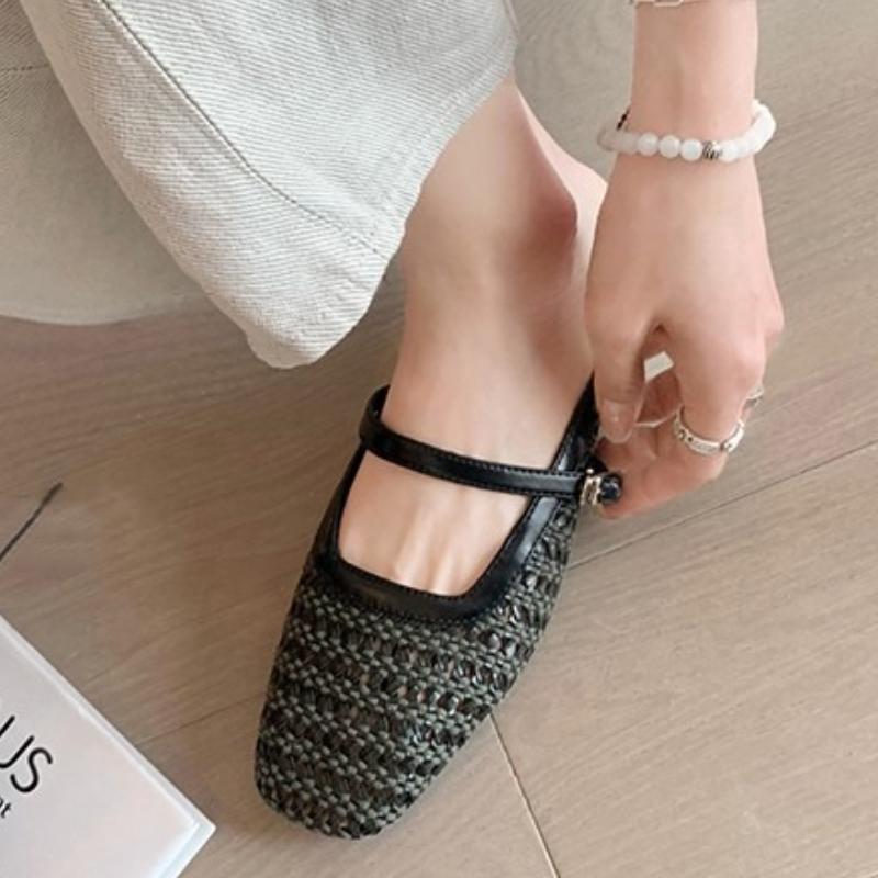 

Fashionable Slippers, Women s Hollow Toe Half-slippers, 2025 Summer New Square-toed Low-heel Comfortable Women s Shoes 35 чёрный