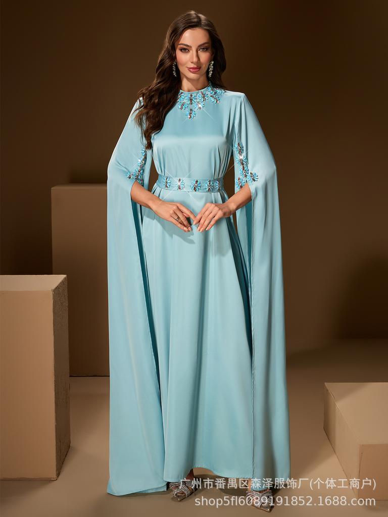 Elegant Handmade Arab Women's Evening Gown with Rhinestones