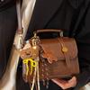 High value retro small bag 2025 autumn women's new fashionable messenger bag fashionable and simple portable small square bag