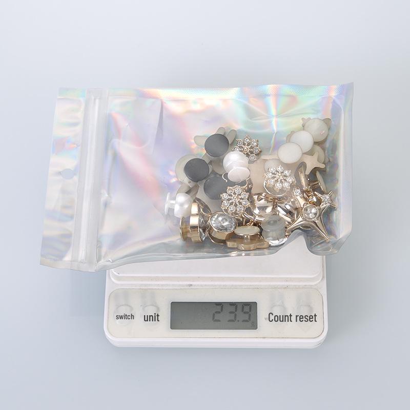 Goldene 3D Crocs Jibbitz: Hochwertige DIY Schuhanhänger & Schnallen