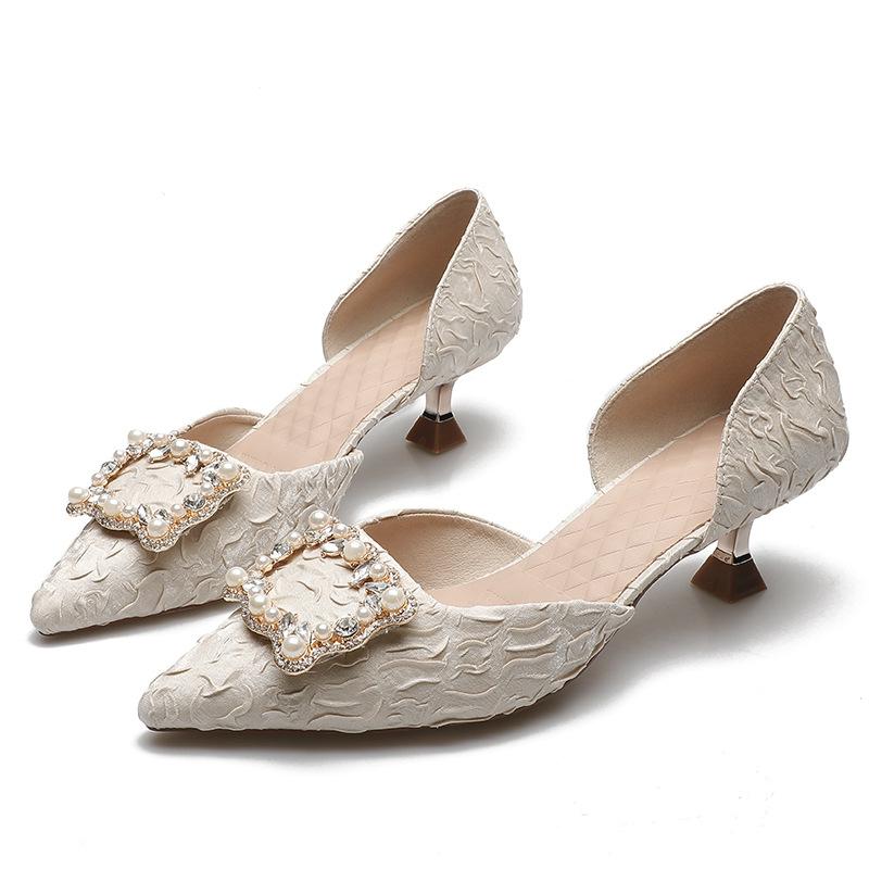 

2025 new pearl new metal buckle high heels pointed wine glass heel side empty single shoes women s Korean version of satin single shoes 39