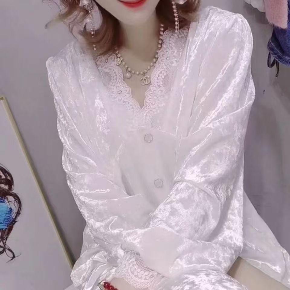 

Women s Gold Velvet Pajama Set: Diamond Velvet Loose, Comfortable, and Stylish for Autumn and Winter 3XL (150-175 jin)