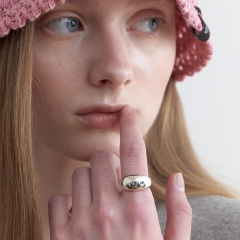 LOVE ME MONSTER [Silver] Bold Moon Ring (L251MRI010)