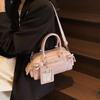 Premium Texture Underarm Bag Women's New Niche Versatile Fashion Commuter Locomotive Bag Portable Shoulder Messenger Bag