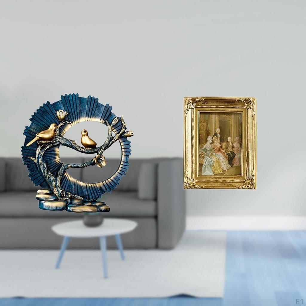 Resin Figurine Craft And Photo Frame Display Holder for House Decorations Bookshelf Living Room Desk