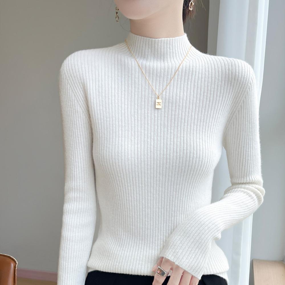 A Semi-high-neck Sweater As A Base Layer for Slimming Women, Warm In Autumn and Winter, and A Fitted, Versatile Knitted Sweater As An Inner Layer
